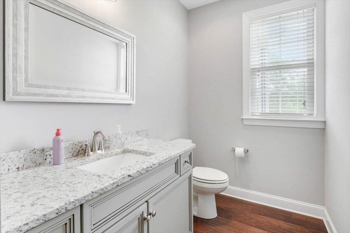 6201 Breezy Hollow Lane, Harrison, TN 37341 6201 Breezy Hollow Lane, Harrison, TN 37341