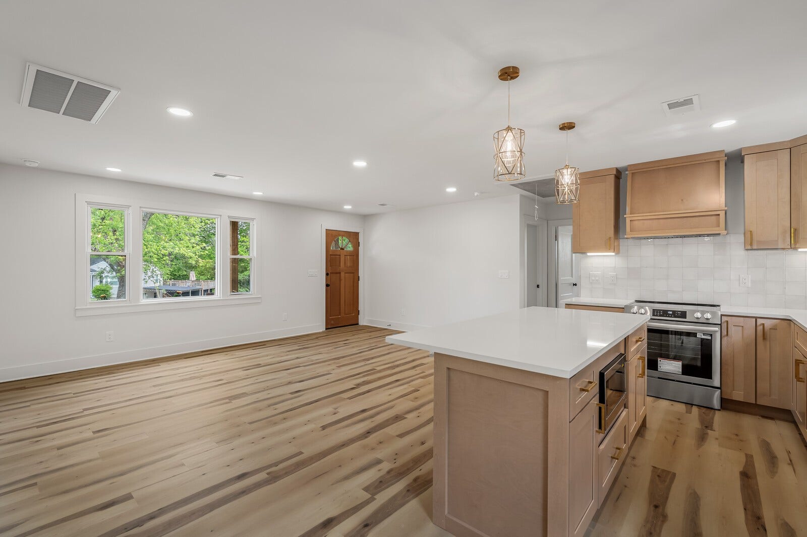 2935 Emery Dr, Nashville, TN 37214