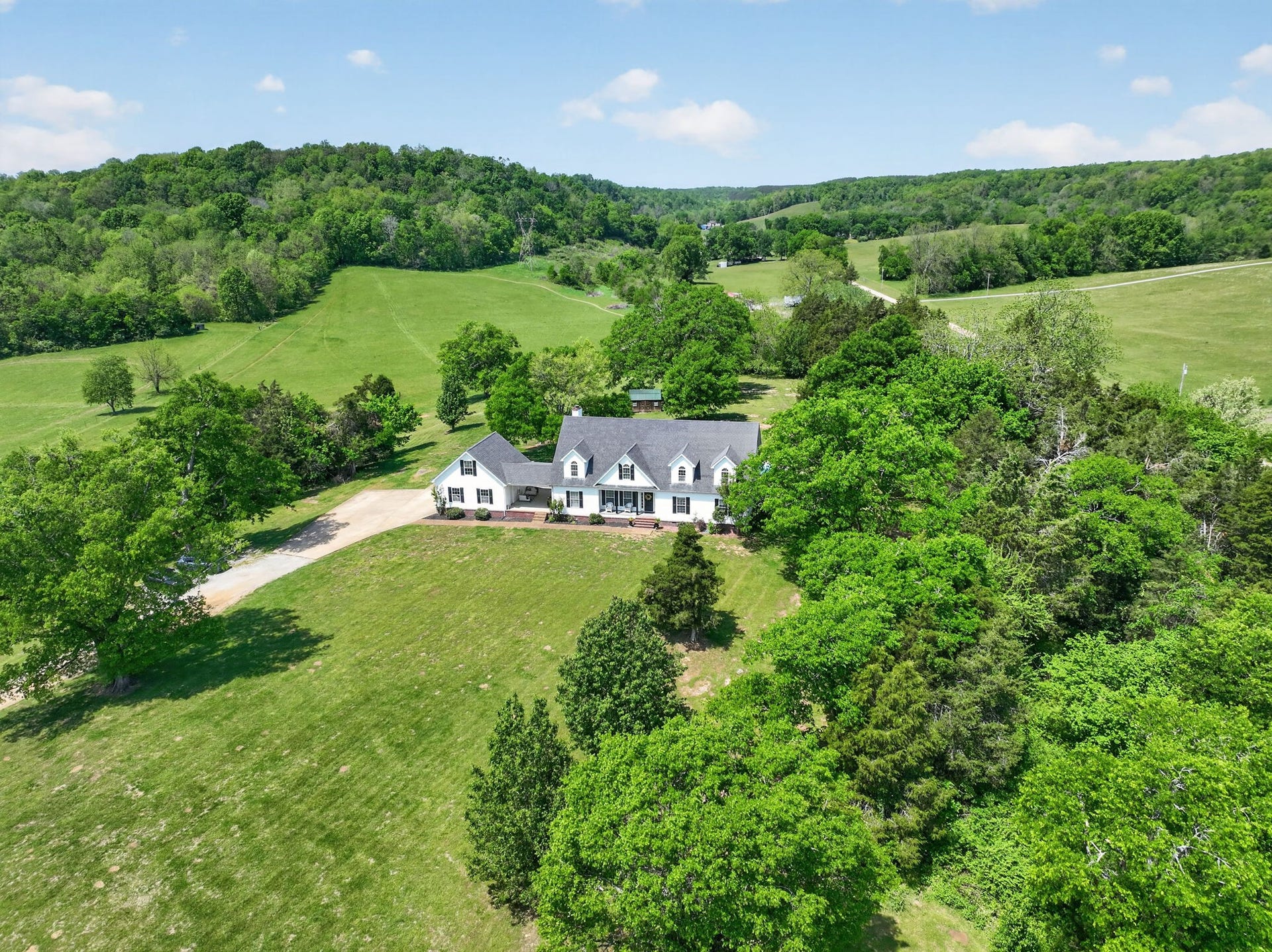1650 Ricketts Mill Rd, Mount Pleasant, TN 38474 1650 Ricketts Mill Rd, Mount Pleasant, TN 38474