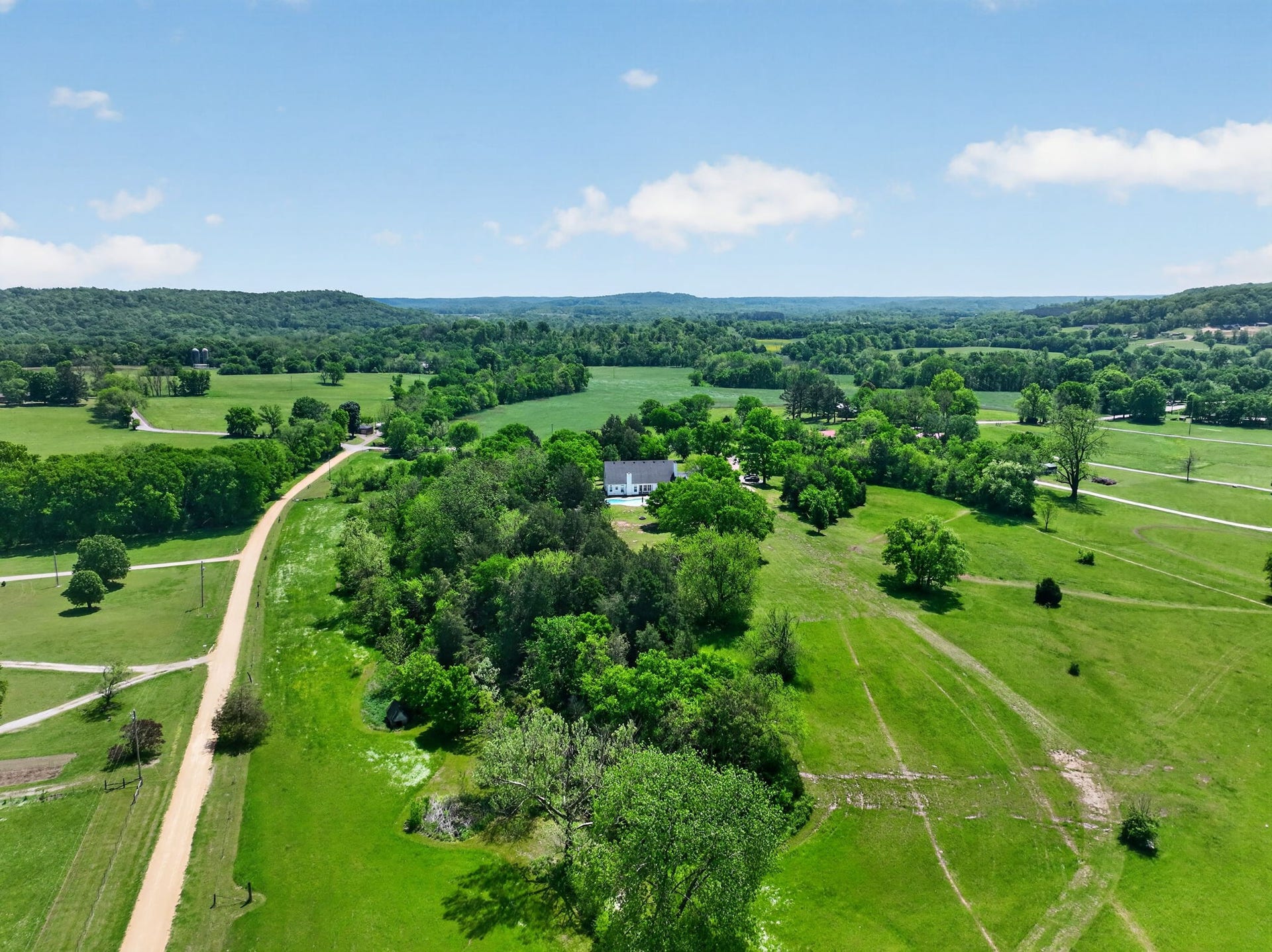 1650 Ricketts Mill Rd, Mount Pleasant, TN 38474 1650 Ricketts Mill Rd, Mount Pleasant, TN 38474