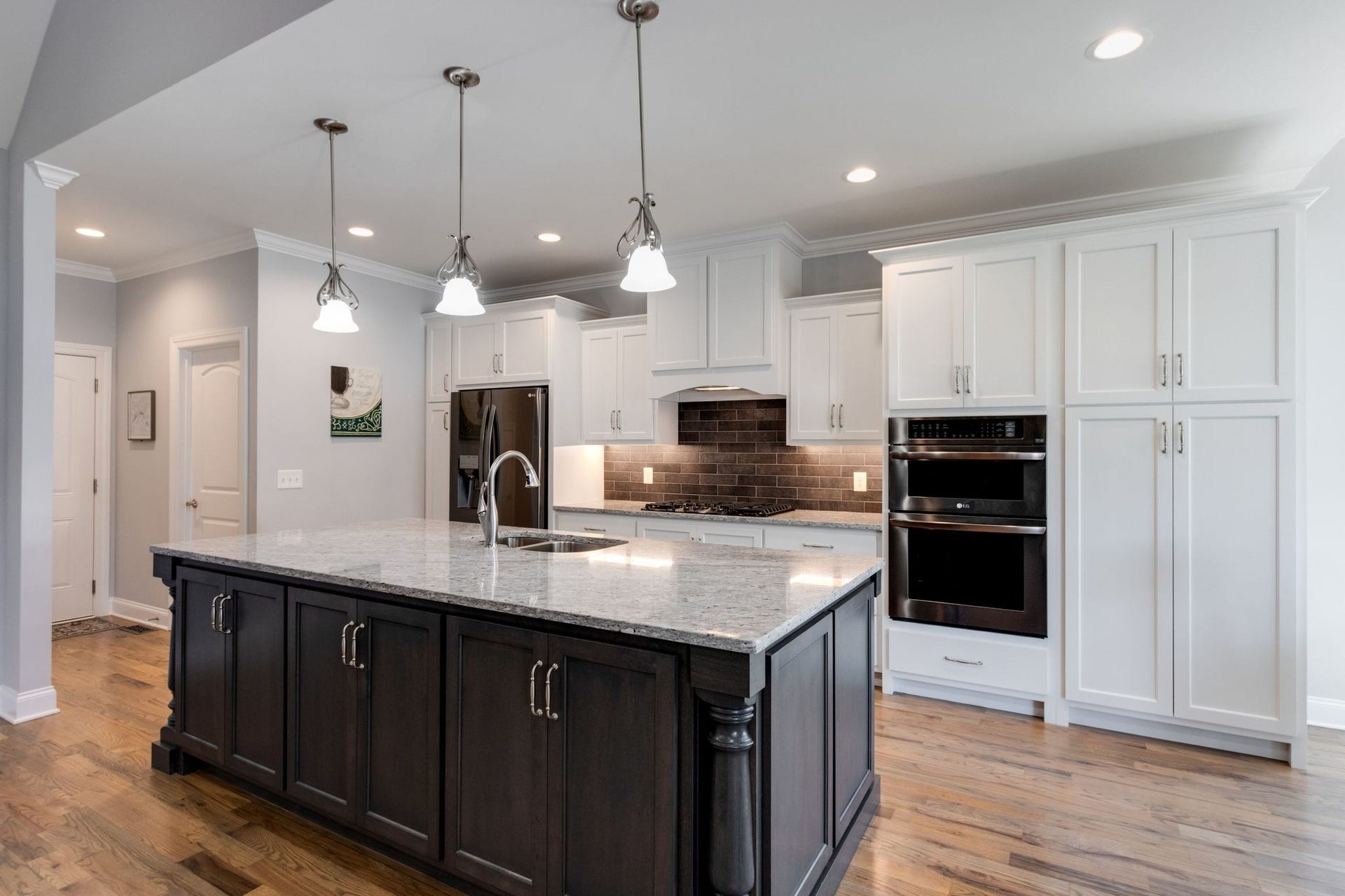 366 Lexington Cir, Manchester, TN 37355 Storage for days! Check out all those cabinets