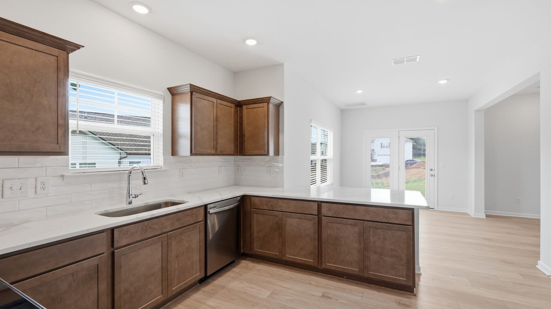 239 Republic St, Shelbyville, TN 37160 239 Republic St, Shelbyville, TN 37160