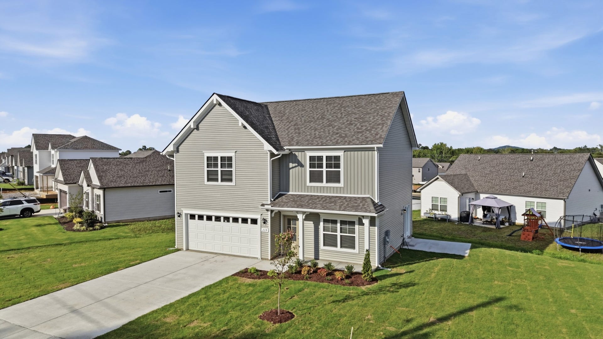 239 Republic St, Shelbyville, TN 37160 239 Republic St, Shelbyville, TN 37160