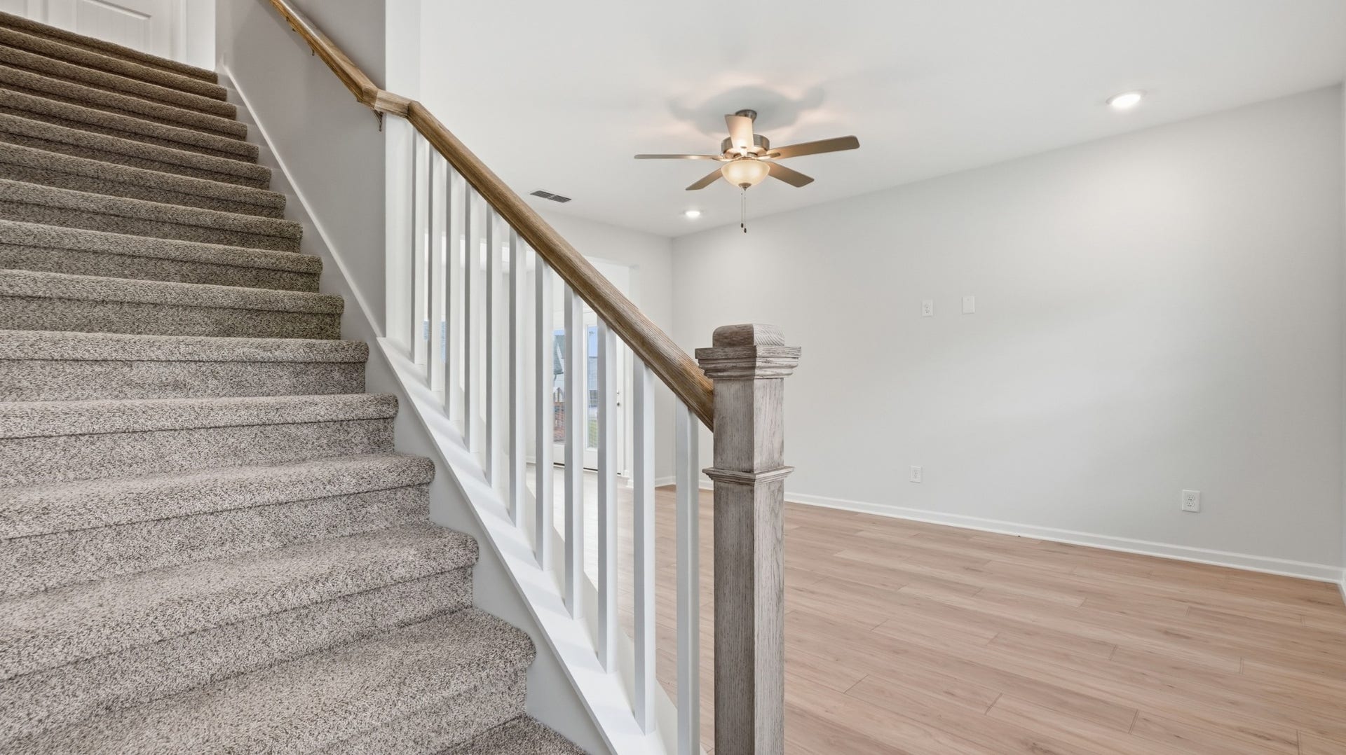 239 Republic St, Shelbyville, TN 37160 239 Republic St, Shelbyville, TN 37160