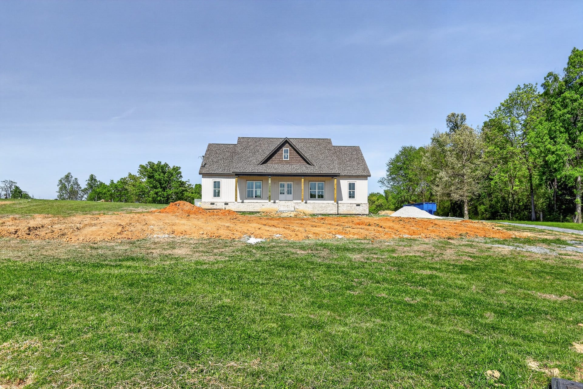 521 Powell Hollow Rd, Shelbyville, TN 37160 New construction on a quiet lot over an acre in size