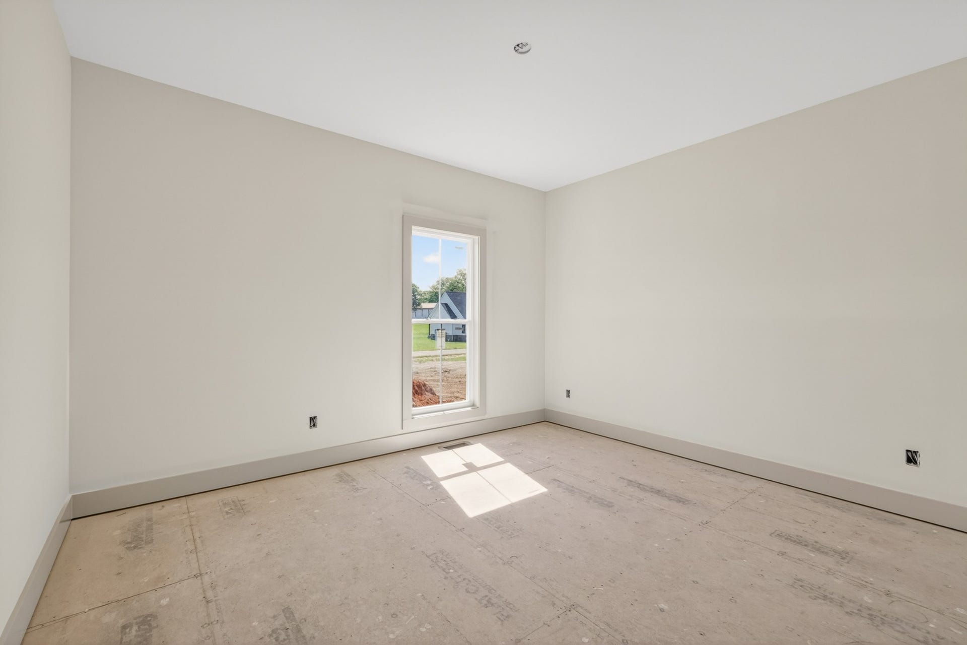521 Powell Hollow Rd, Shelbyville, TN 37160 Bedroom 3