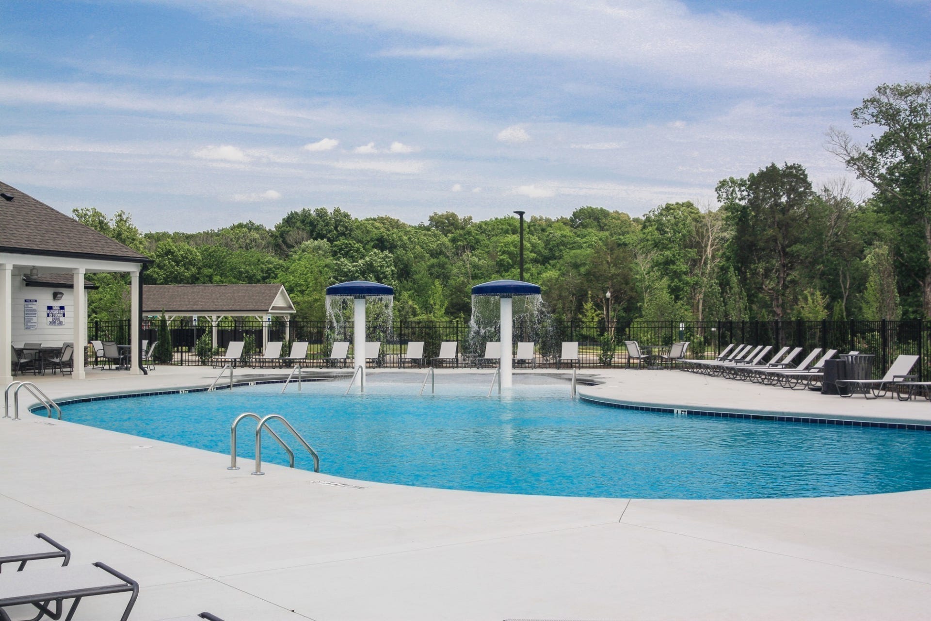 4927 Sandringham Lane, Murfreesboro, TN 37129 4927 Sandringham Lane, Murfreesboro, TN 37129