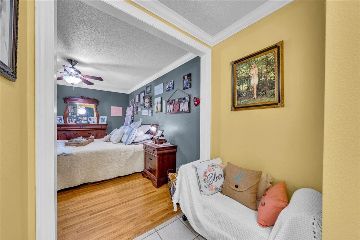 1006 Evins St, Manchester, TN 37355 1006 Evins St, Manchester, TN 37355