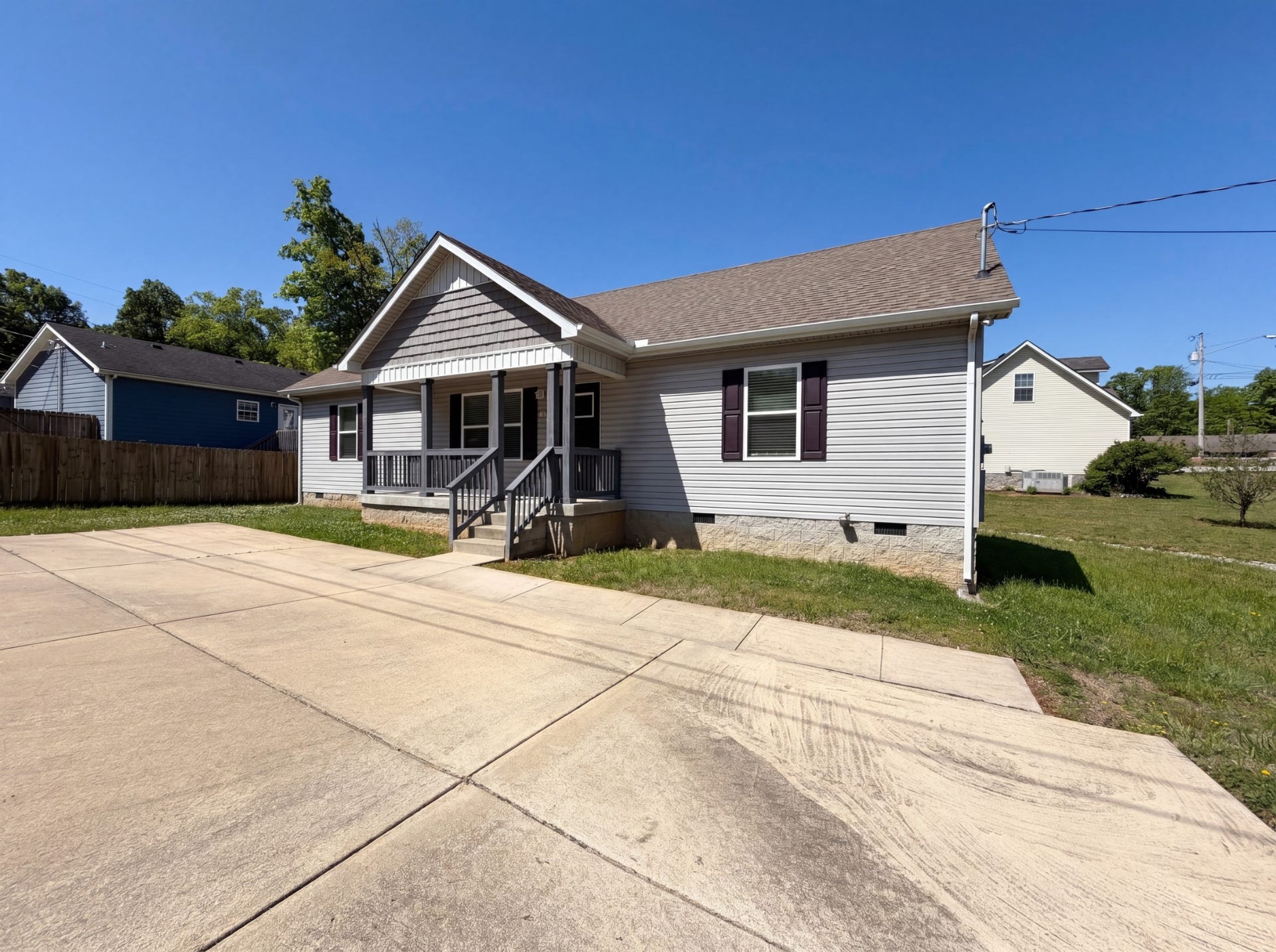 340 Elm Ave, Lewisburg, TN 37091 340 Elm Ave, Lewisburg, TN 37091