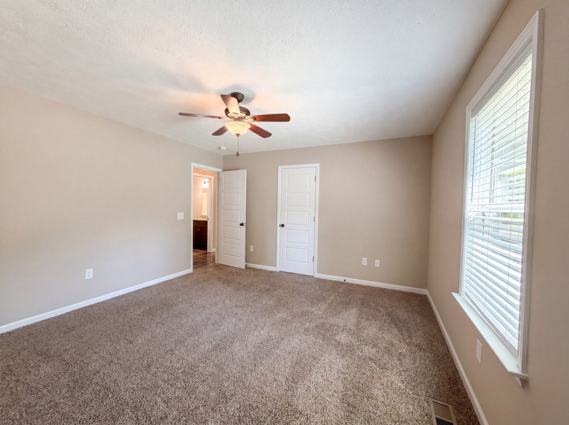 340 Elm Ave, Lewisburg, TN 37091 340 Elm Ave, Lewisburg, TN 37091
