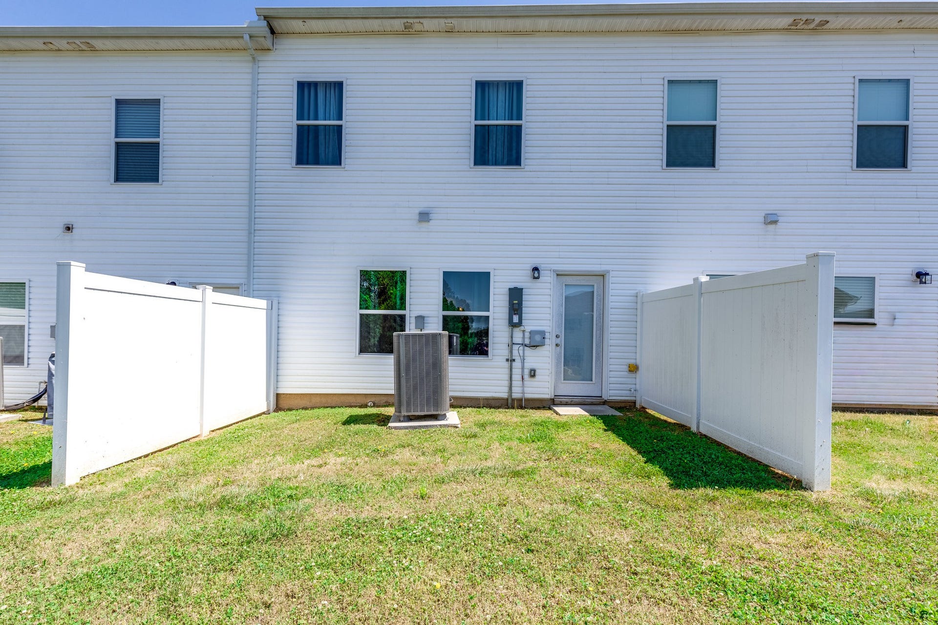 2635 Sherman Way, Columbia, TN 38401