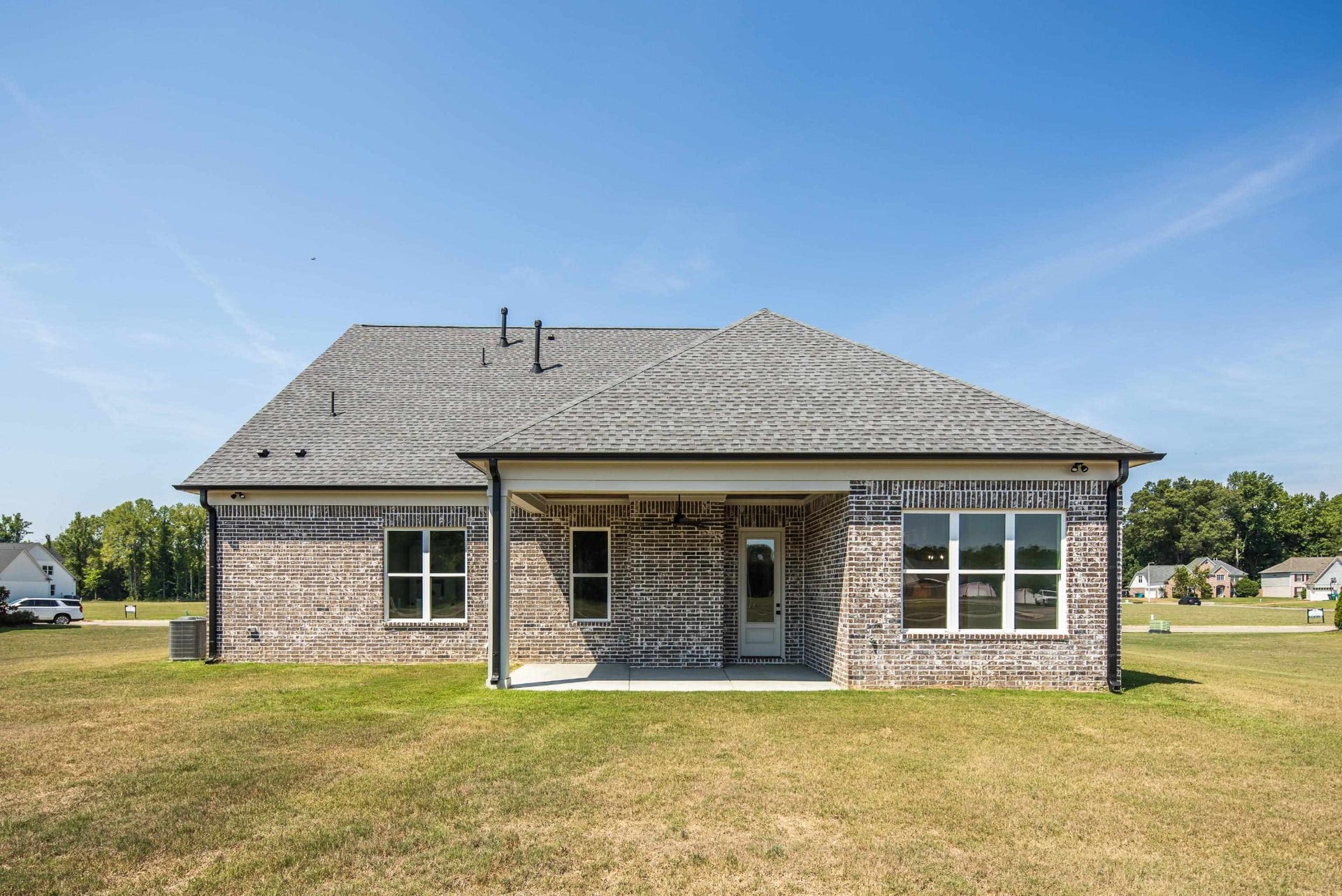 5046 JON OAK CV, Arlington, TN 38002 5046 JON OAK CV, Arlington, TN 38002