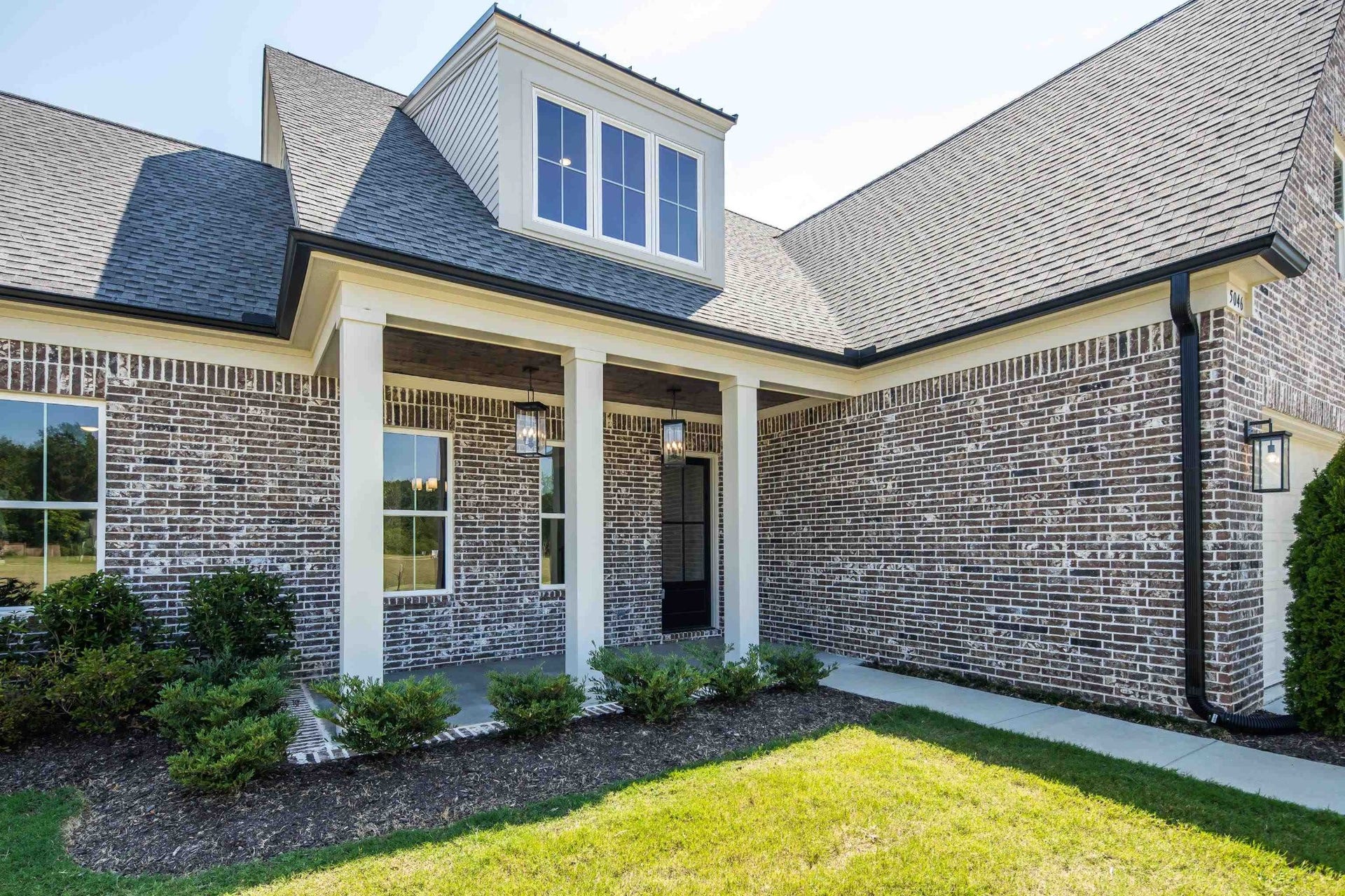 5046 JON OAK CV, Arlington, TN 38002 5046 JON OAK CV, Arlington, TN 38002