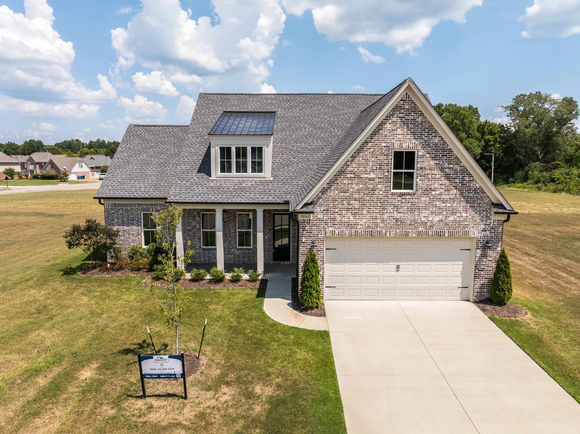 5046 JON OAK CV, Arlington, TN 38002 5046 JON OAK CV, Arlington, TN 38002