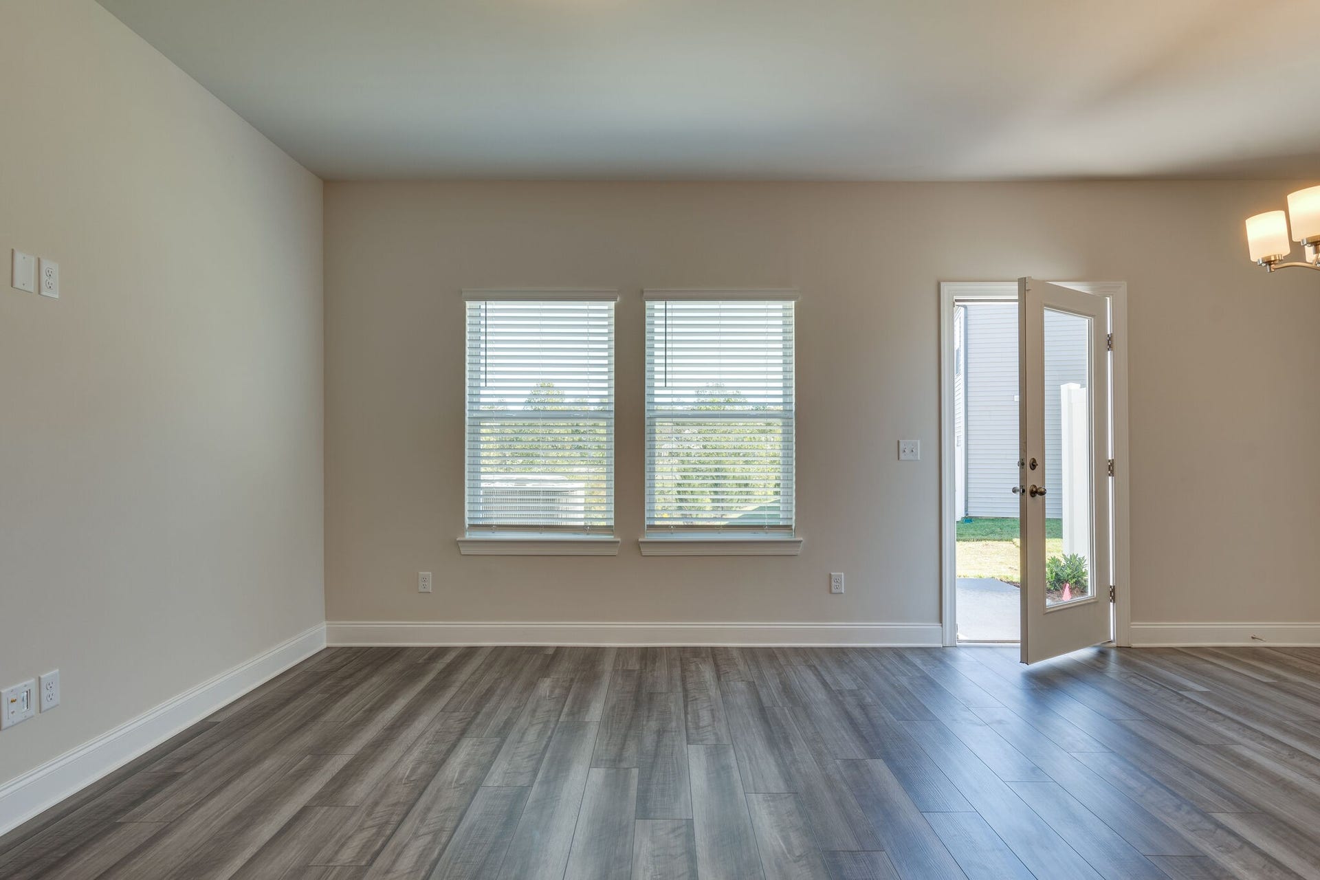 364 Coleman Ct, Columbia, TN 38401 364 Coleman Ct, Columbia, TN 38401