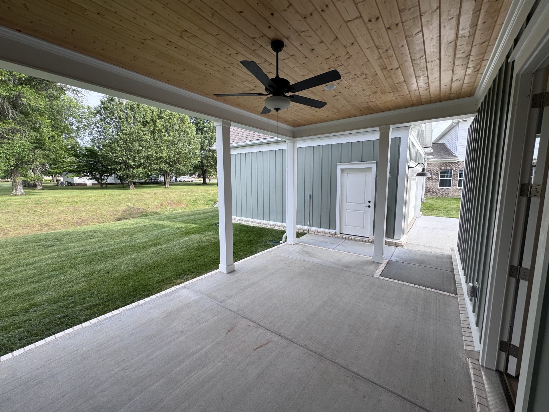 6159 Worthington Rd, Columbia, TN 38401