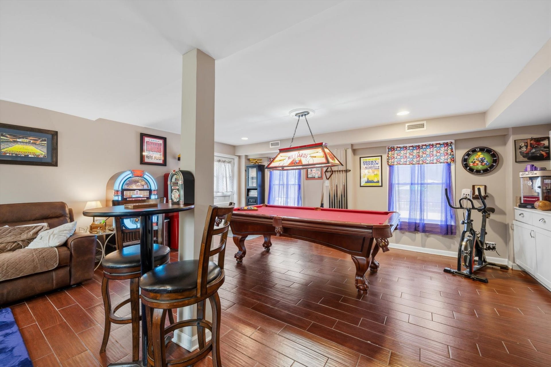 843 Percy Warner Blvd, Nashville, TN 37205 843 Percy Warner Blvd, Nashville, TN 37205