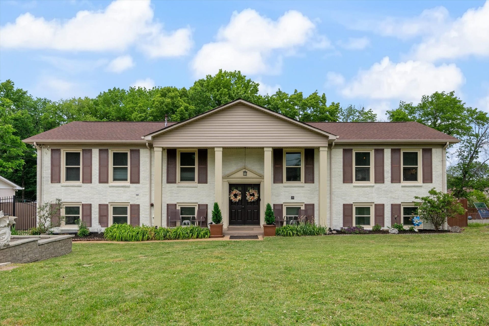 843 Percy Warner Blvd, Nashville, TN 37205 843 Percy Warner Blvd, Nashville, TN 37205
