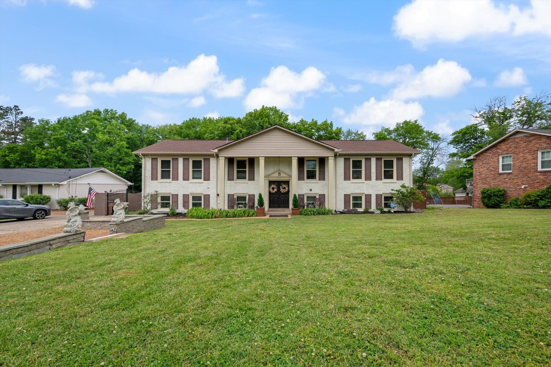 843 Percy Warner Blvd, Nashville, TN 37205 843 Percy Warner Blvd, Nashville, TN 37205