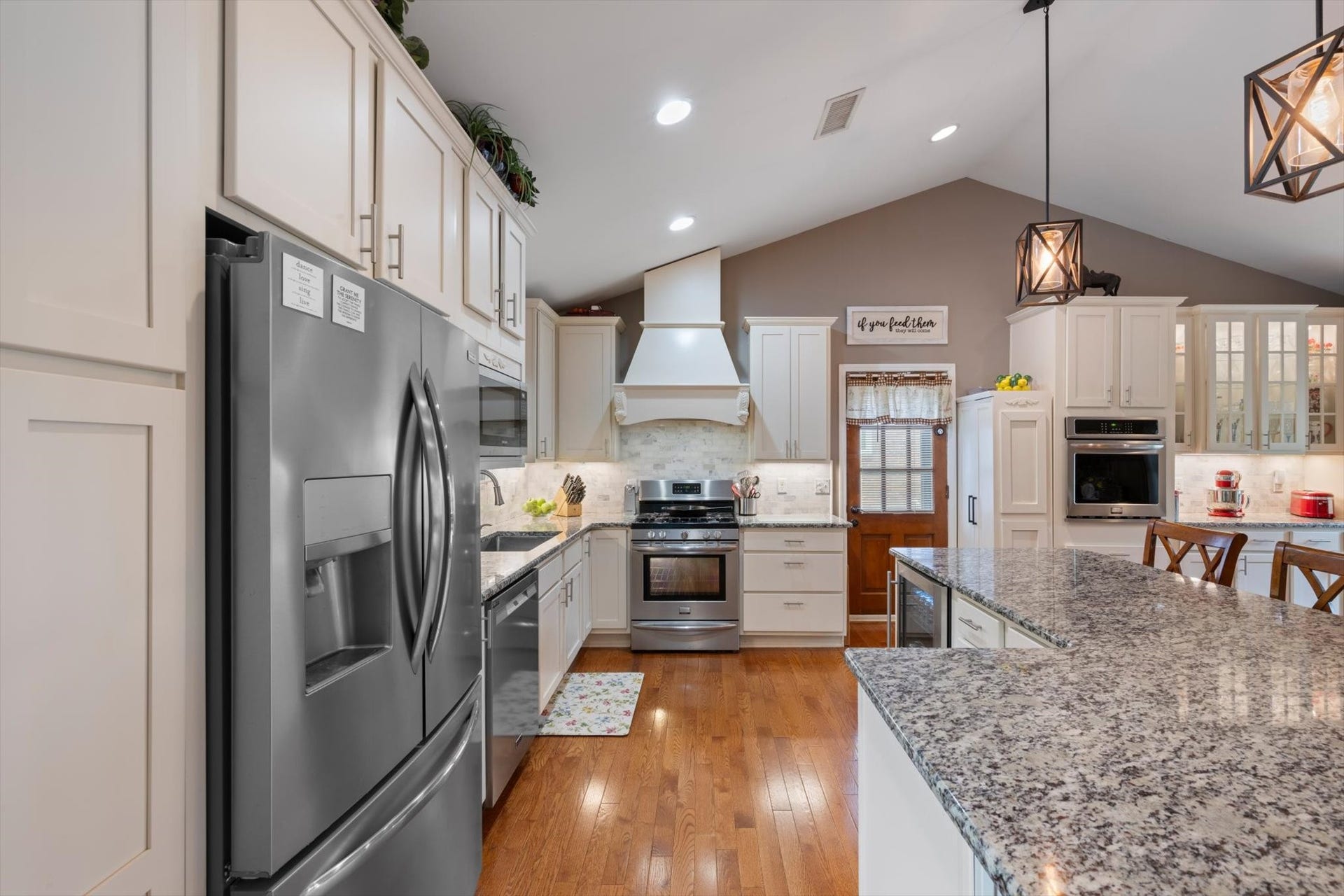 843 Percy Warner Blvd, Nashville, TN 37205 843 Percy Warner Blvd, Nashville, TN 37205
