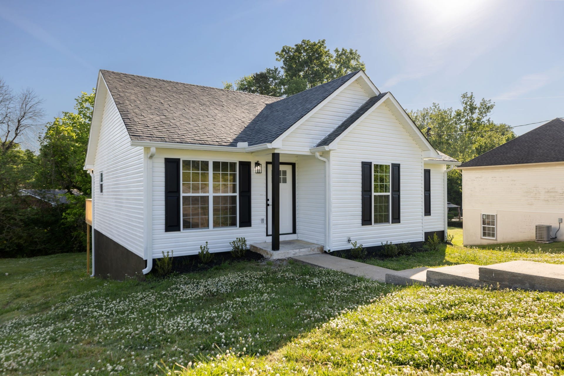 2403 Keith Dr, Columbia, TN 38401 2403 Keith Dr, Columbia, TN 38401