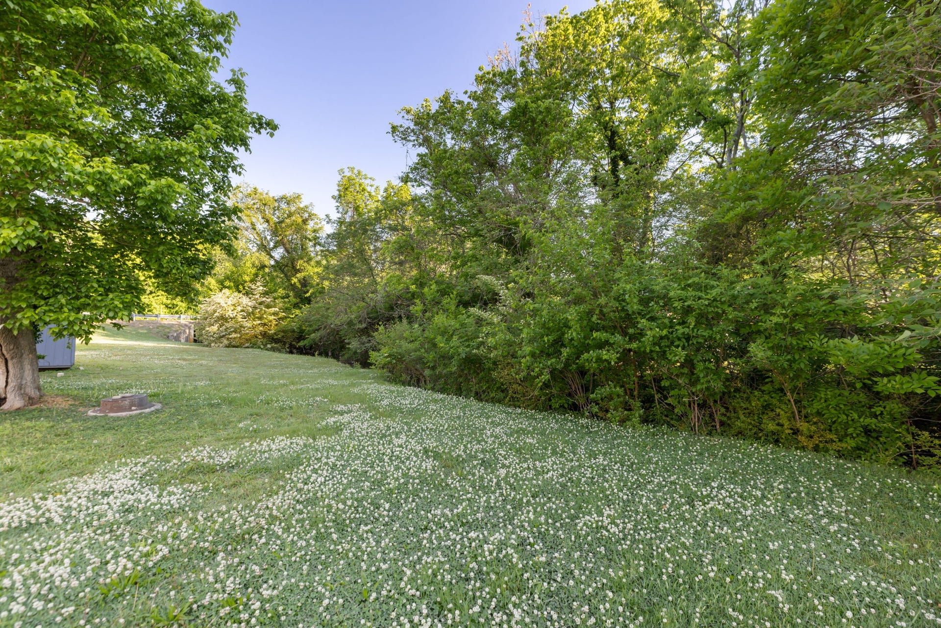 2403 Keith Dr, Columbia, TN 38401 2403 Keith Dr, Columbia, TN 38401