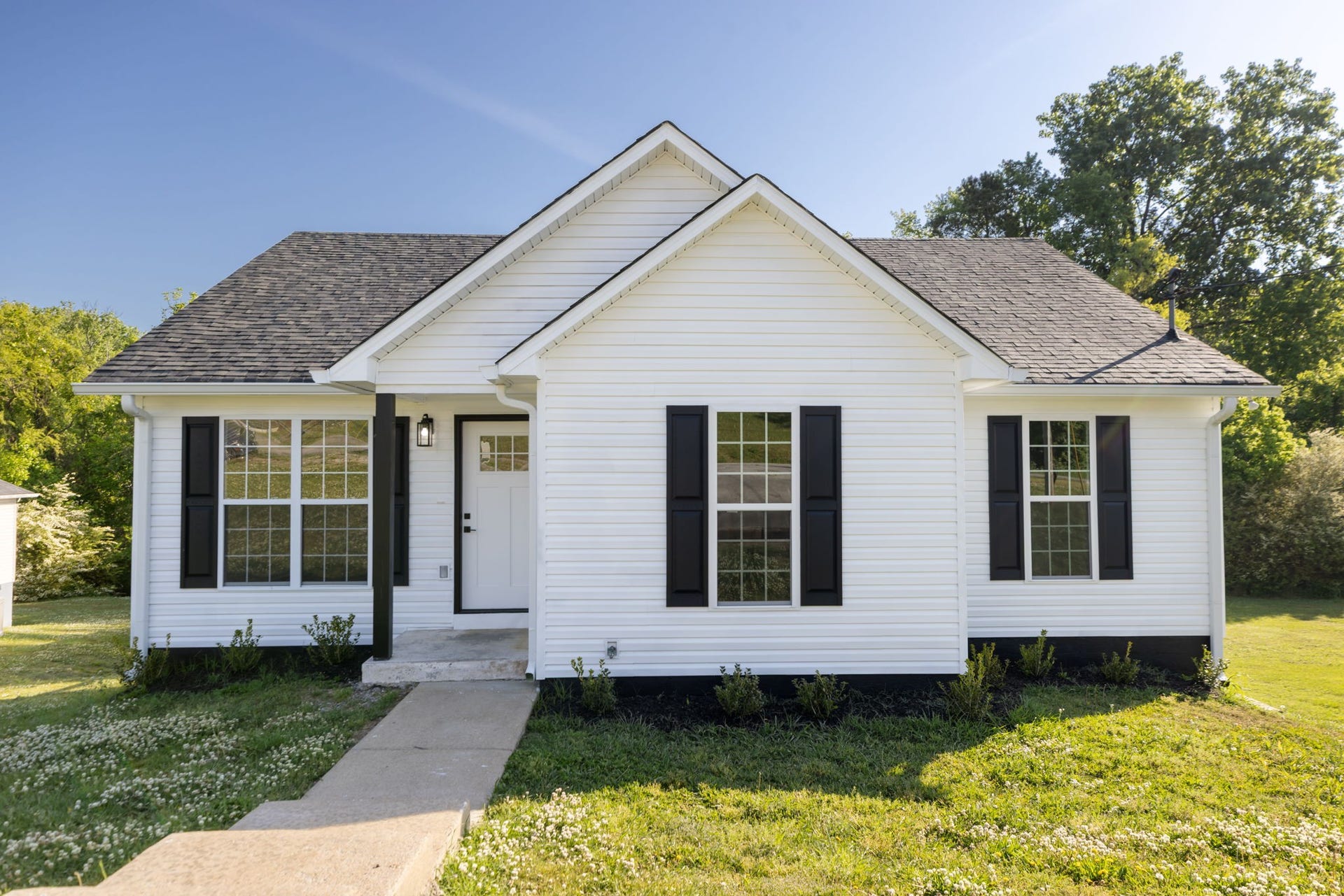 2403 Keith Dr, Columbia, TN 38401 2403 Keith Dr, Columbia, TN 38401