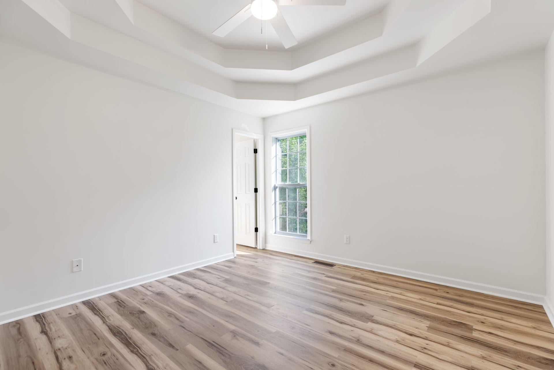 2403 Keith Dr, Columbia, TN 38401 2403 Keith Dr, Columbia, TN 38401