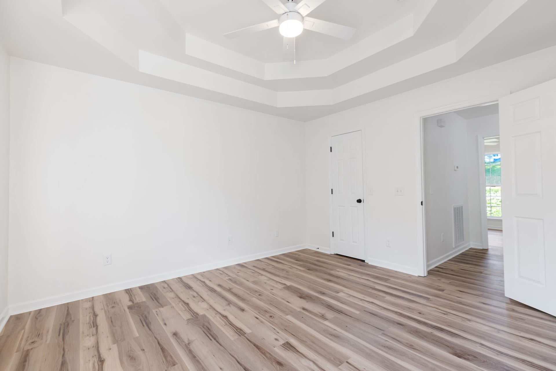 2403 Keith Dr, Columbia, TN 38401 2403 Keith Dr, Columbia, TN 38401