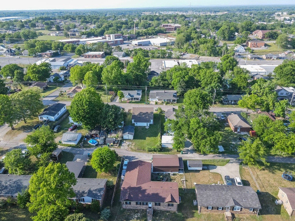 525 Maple St, Lewisburg, TN 37091 525 Maple St, Lewisburg, TN 37091
