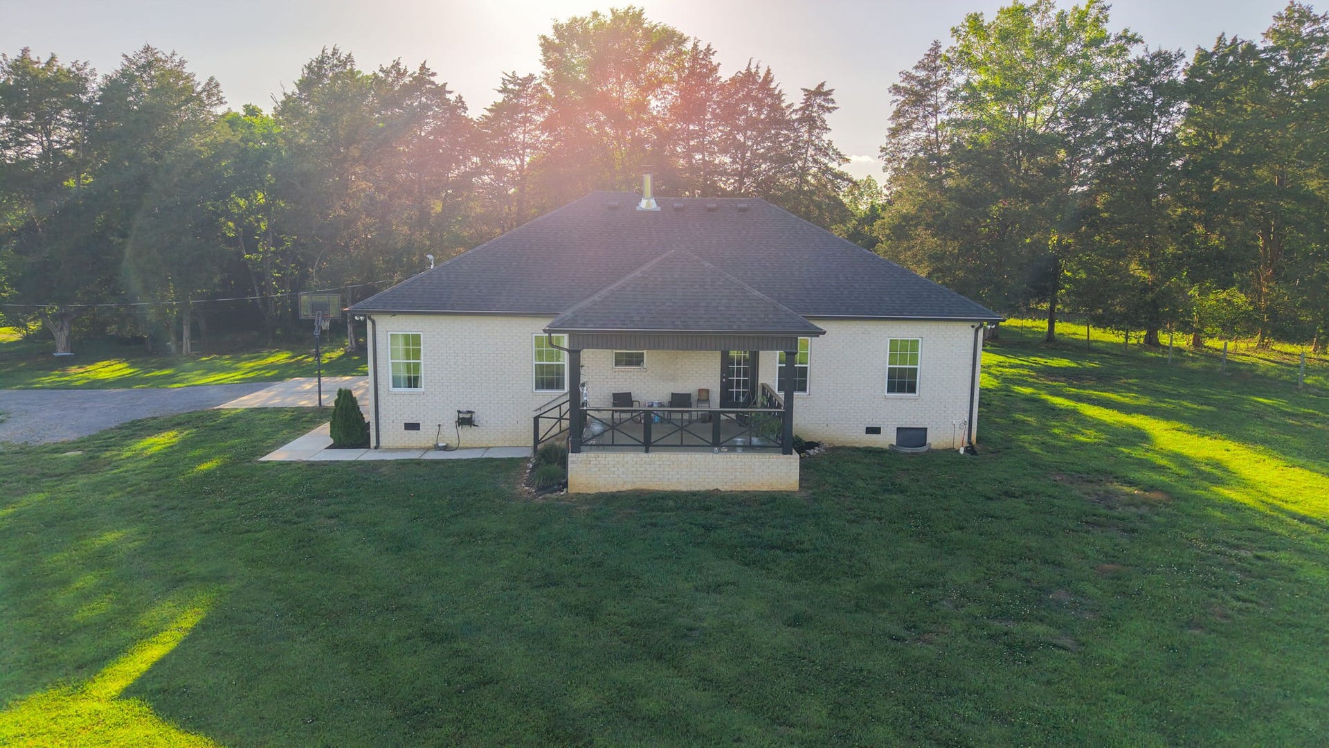 119 Greer Rd, Shelbyville, TN 37160 119 Greer Rd, Shelbyville, TN 37160