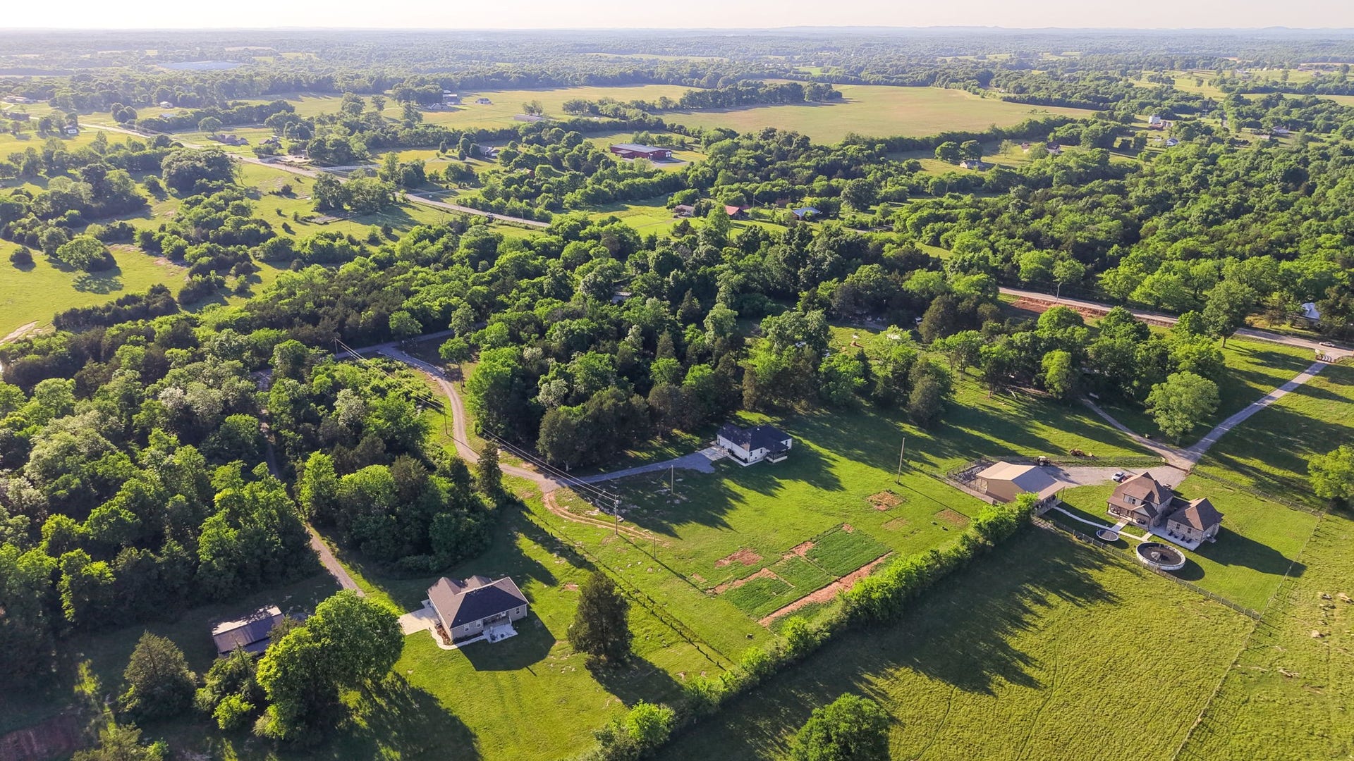 119 Greer Rd, Shelbyville, TN 37160 119 Greer Rd, Shelbyville, TN 37160