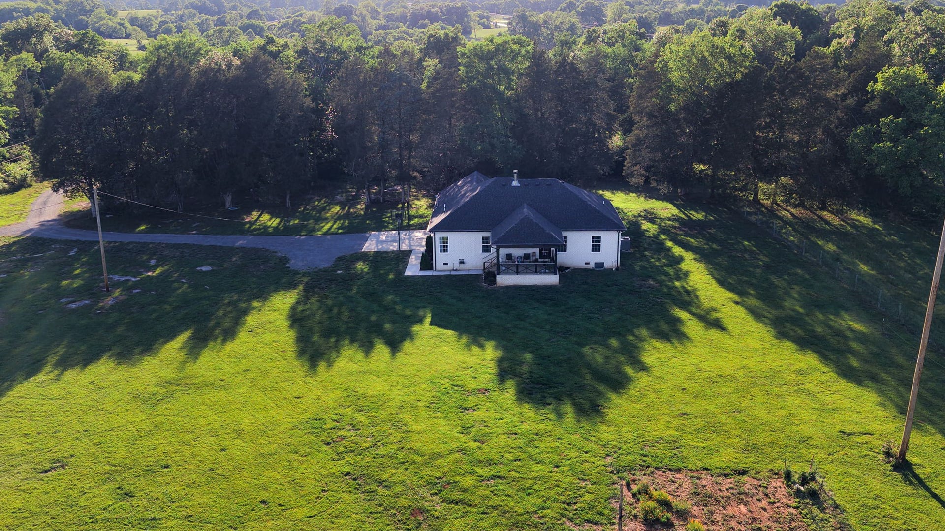 119 Greer Rd, Shelbyville, TN 37160 119 Greer Rd, Shelbyville, TN 37160
