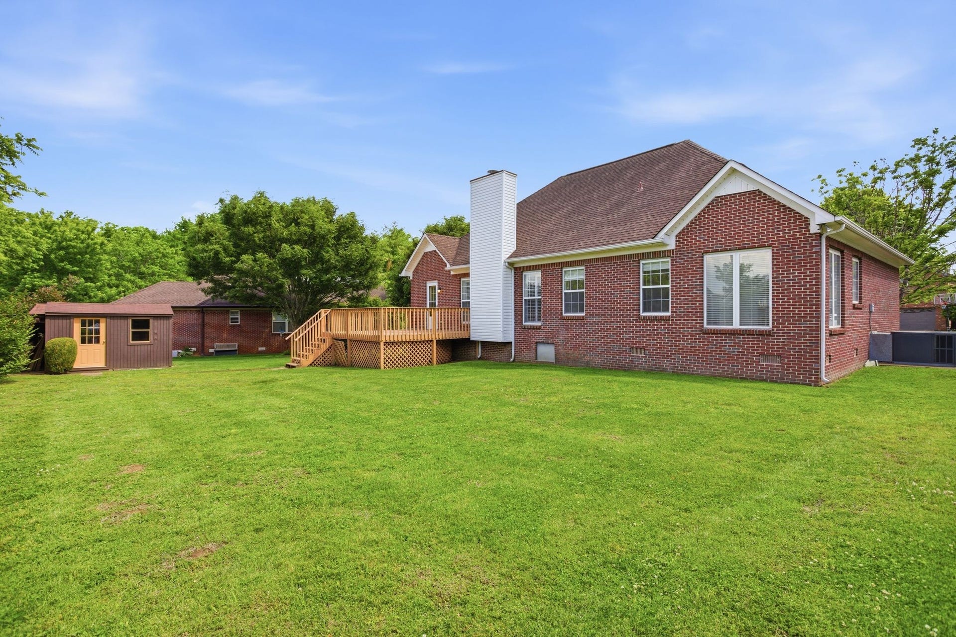 105 Green Tree Ct, Columbia, TN 38401 105 Green Tree Ct, Columbia, TN 38401