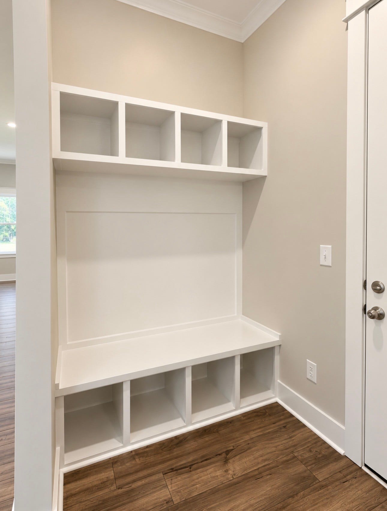 2905 Biloxi Ct, Murfreesboro, TN 37129 The Drop Zone is another amazing standard feature here at Northridge Park.