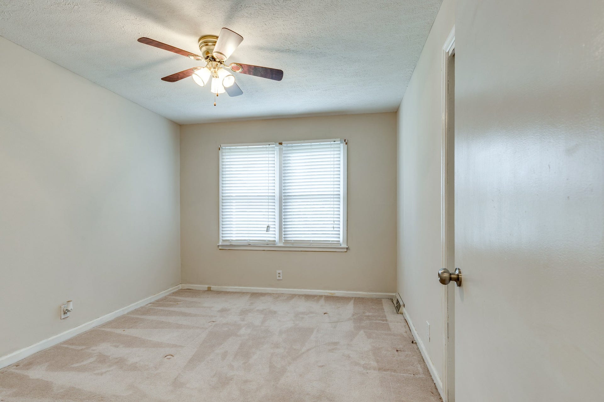 870 Galloway St, Lewisburg, TN 37091 870 Galloway St, Lewisburg, TN 37091