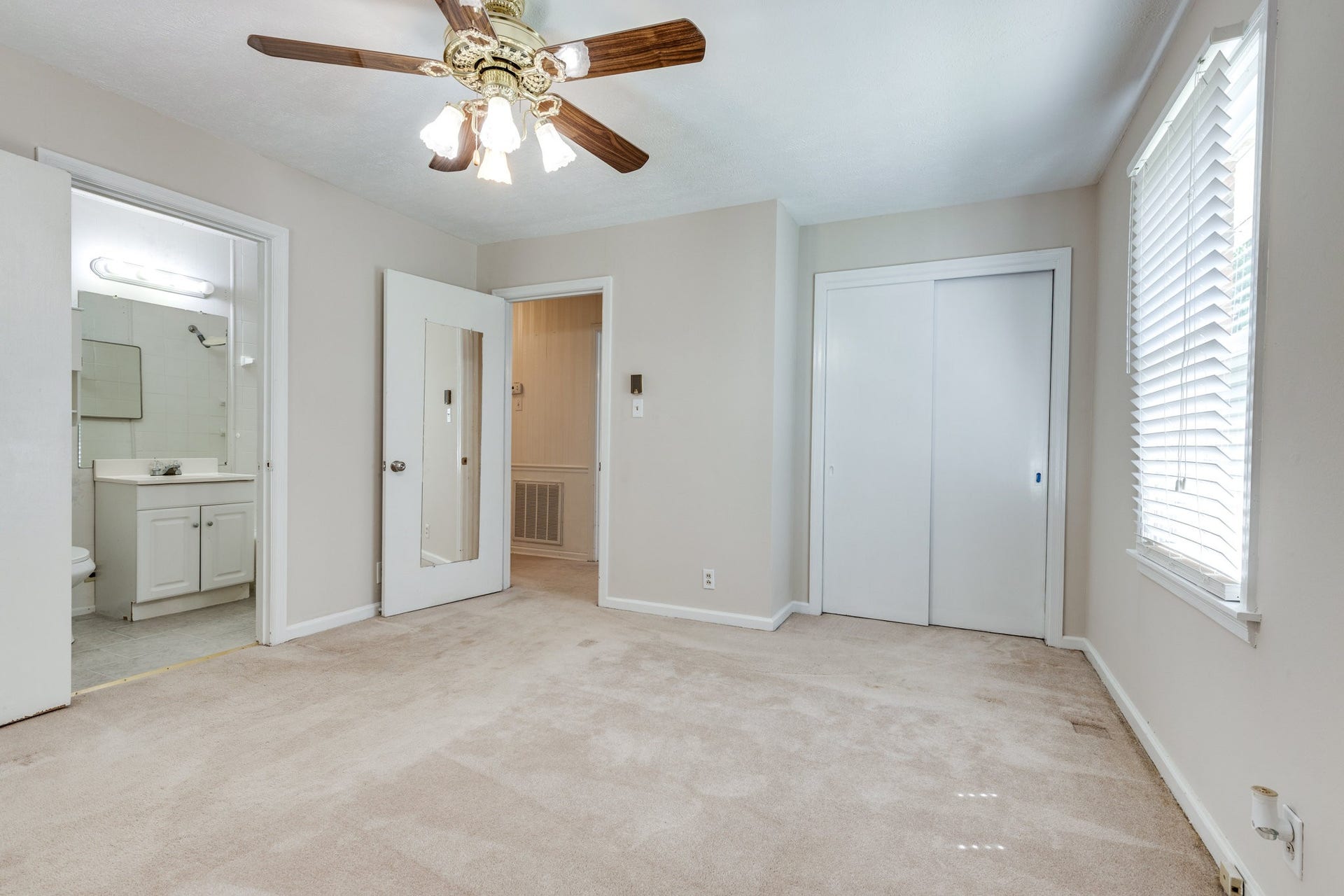 870 Galloway St, Lewisburg, TN 37091 870 Galloway St, Lewisburg, TN 37091