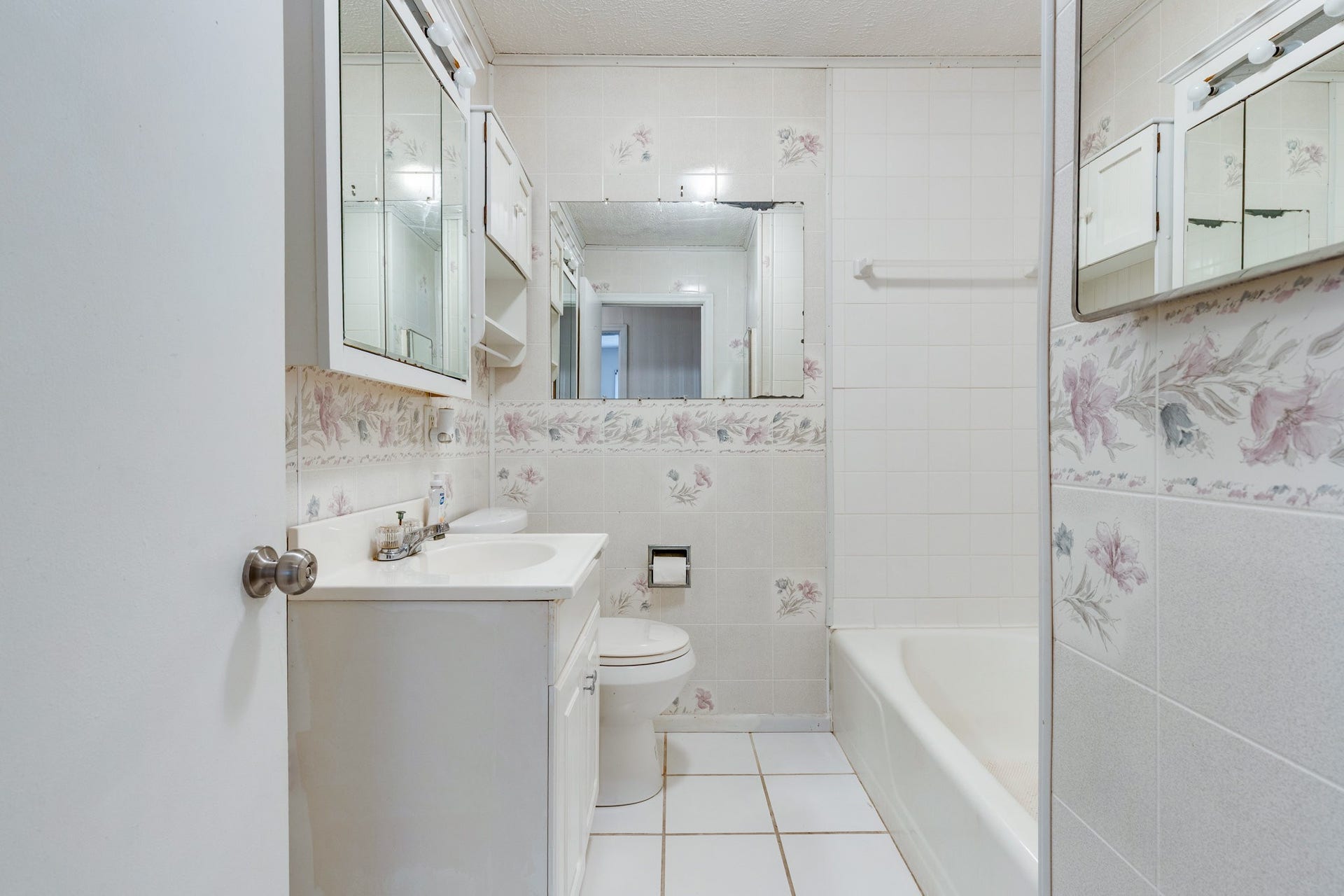 870 Galloway St, Lewisburg, TN 37091 870 Galloway St, Lewisburg, TN 37091