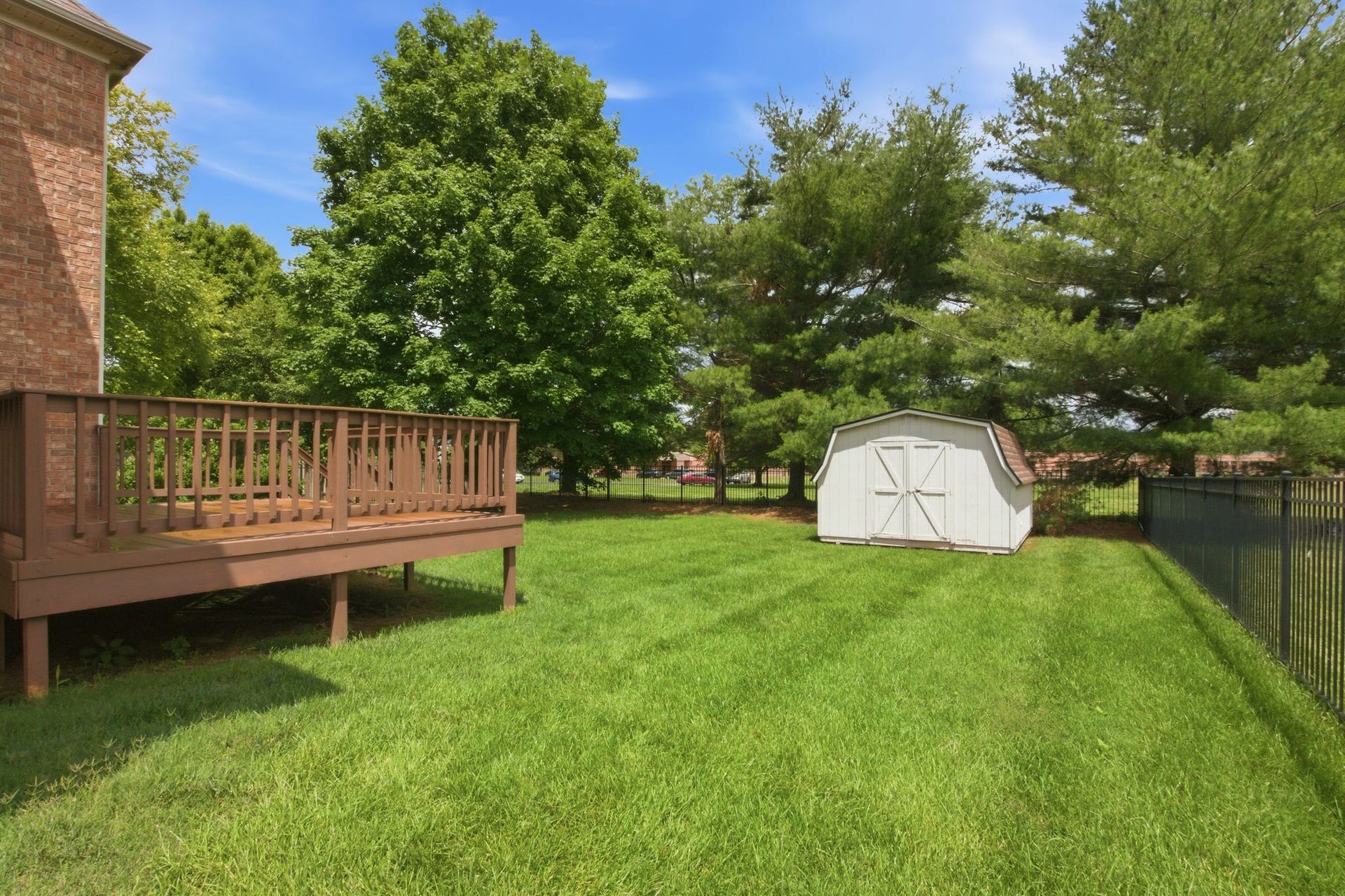 1823 Azure Way, Murfreesboro, TN 37128 1823 Azure Way, Murfreesboro, TN 37128