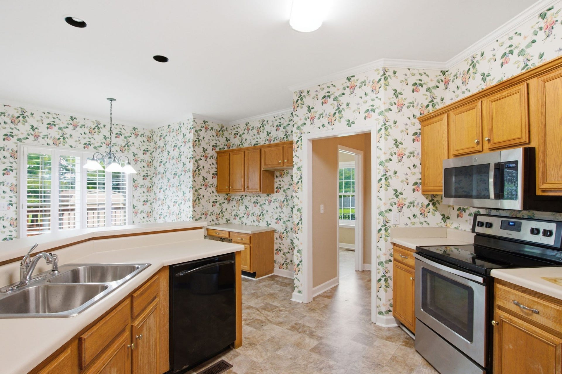 1823 Azure Way, Murfreesboro, TN 37128 1823 Azure Way, Murfreesboro, TN 37128