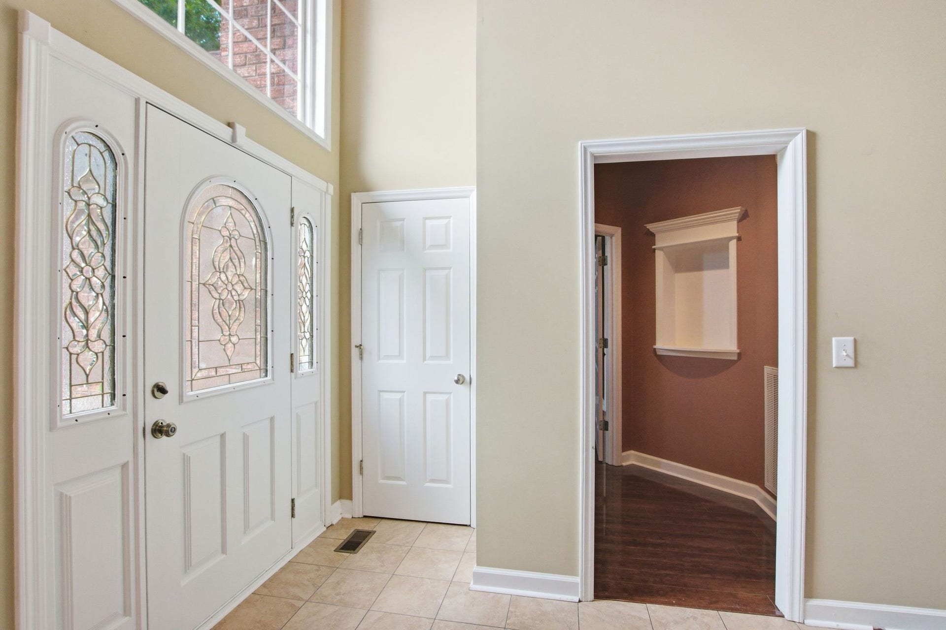 1823 Azure Way, Murfreesboro, TN 37128 1823 Azure Way, Murfreesboro, TN 37128