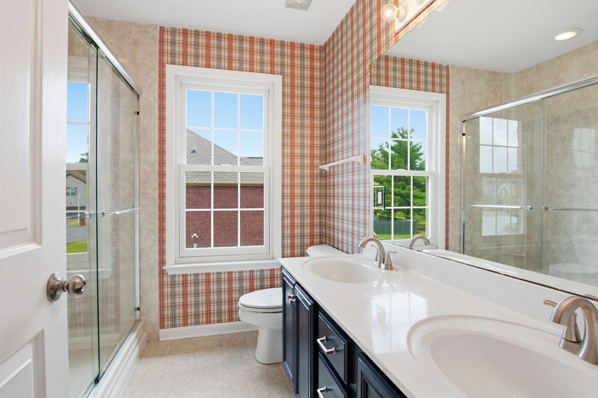 1823 Azure Way, Murfreesboro, TN 37128 1823 Azure Way, Murfreesboro, TN 37128