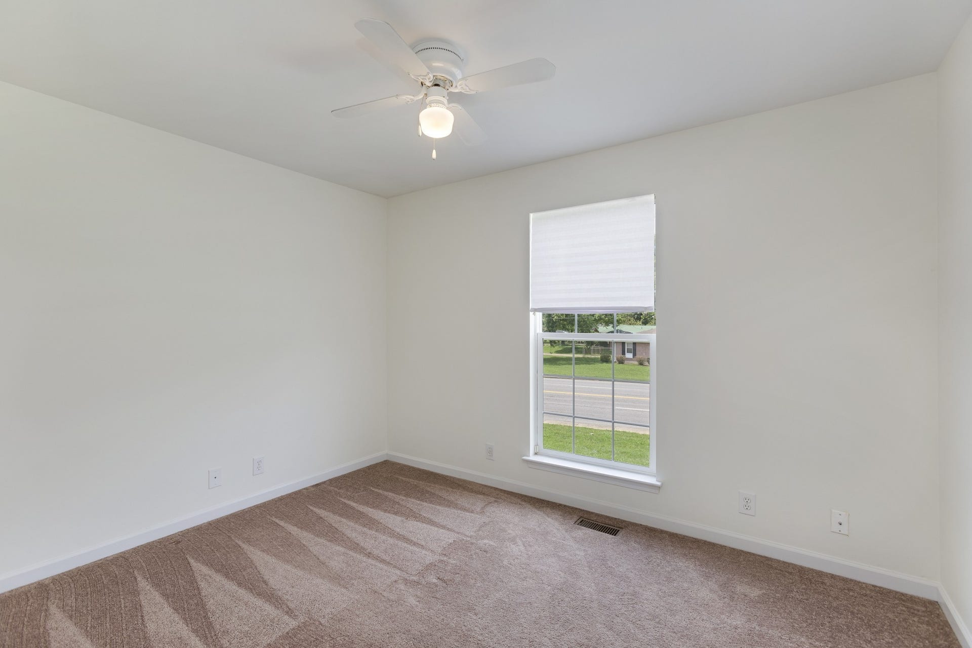 647 Durrett Dr, Nashville, TN 37211 647 Durrett Dr, Nashville, TN 37211