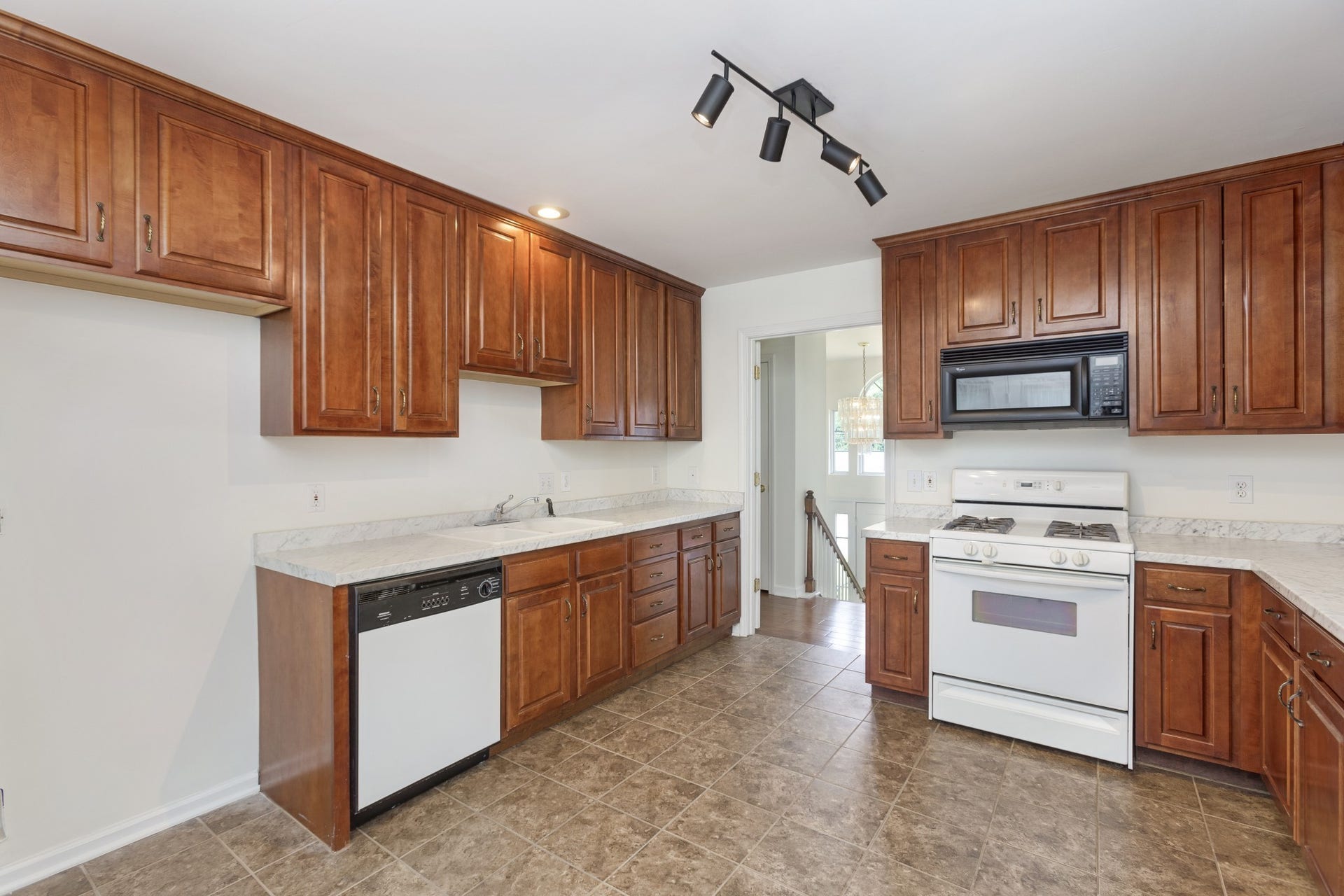 647 Durrett Dr, Nashville, TN 37211 647 Durrett Dr, Nashville, TN 37211