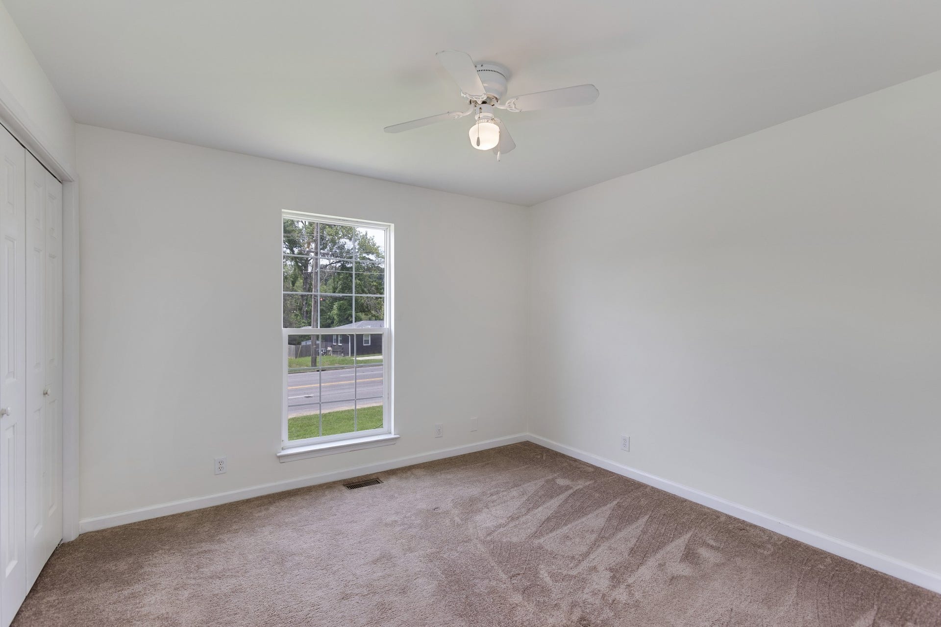 647 Durrett Dr, Nashville, TN 37211 647 Durrett Dr, Nashville, TN 37211