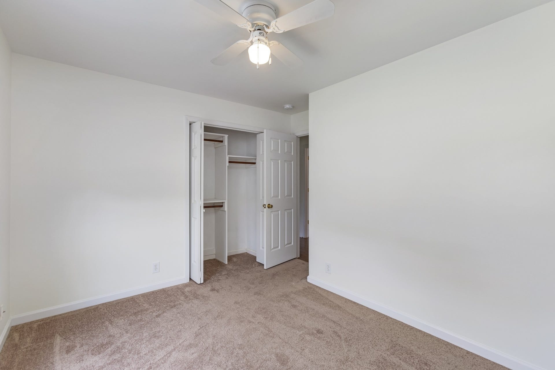 647 Durrett Dr, Nashville, TN 37211 647 Durrett Dr, Nashville, TN 37211