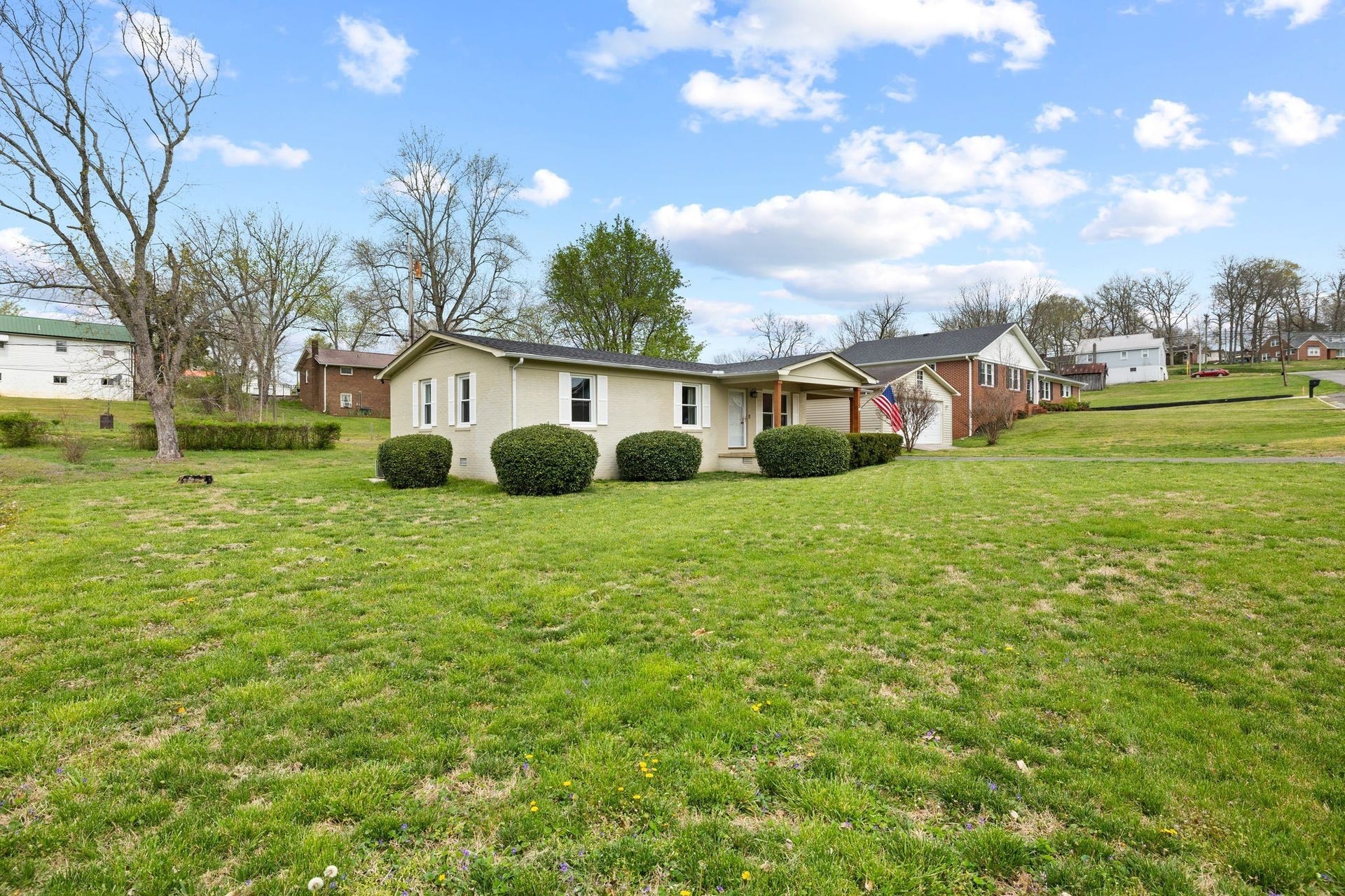 204 Terrace Ln, Woodbury, TN 37190 204 Terrace Ln, Woodbury, TN 37190