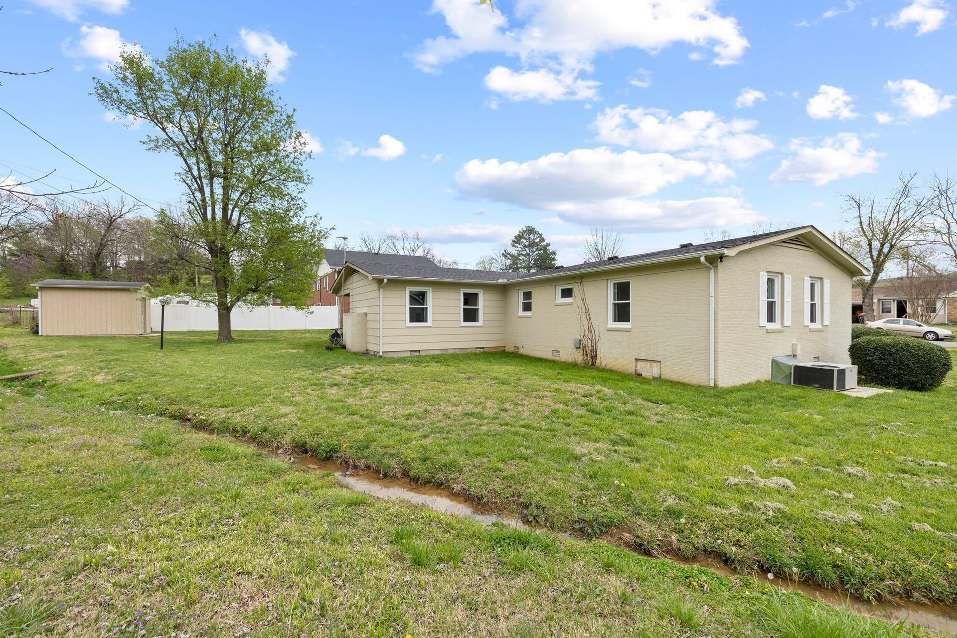204 Terrace Ln, Woodbury, TN 37190 204 Terrace Ln, Woodbury, TN 37190