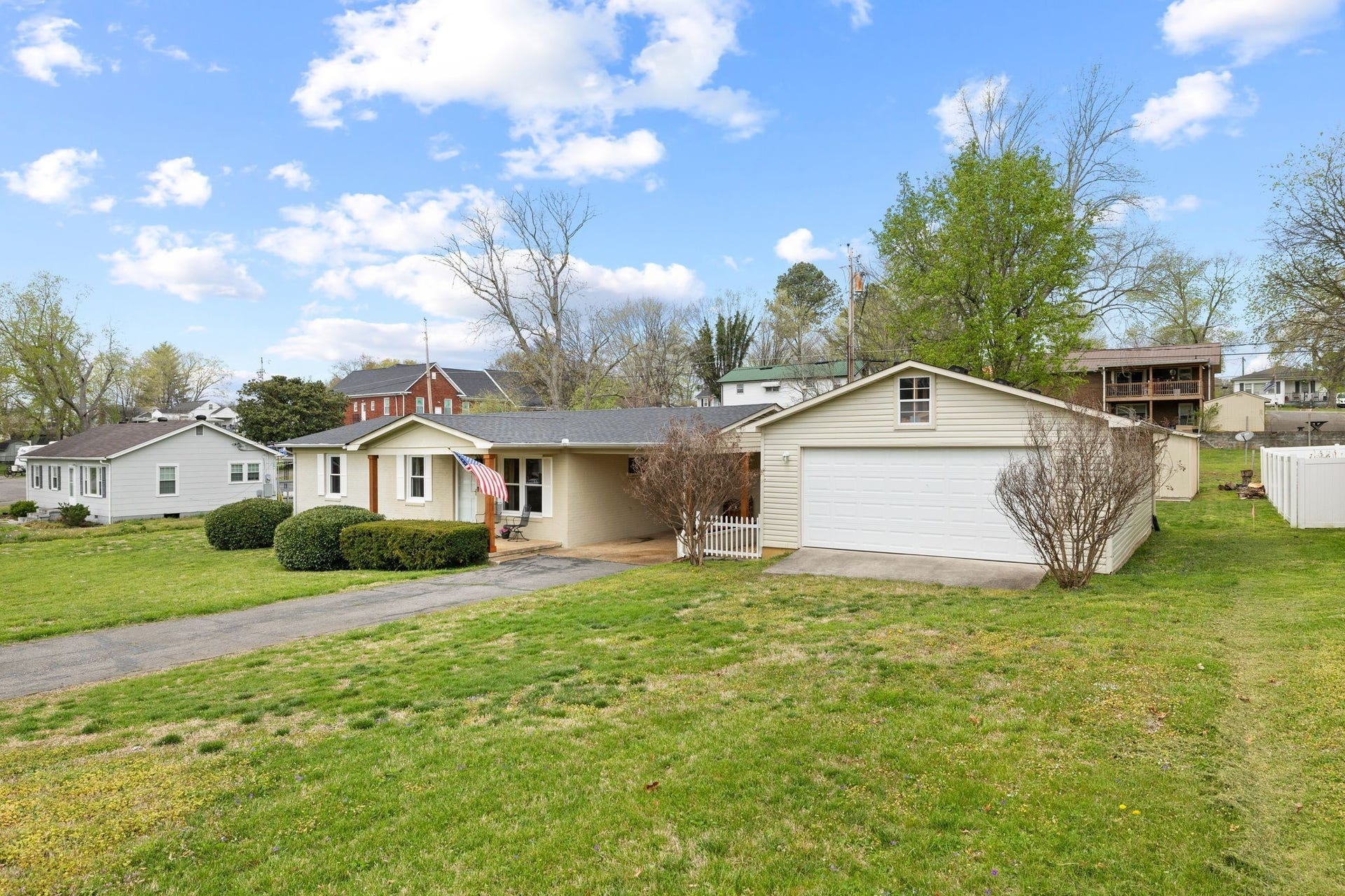 204 Terrace Ln, Woodbury, TN 37190 204 Terrace Ln, Woodbury, TN 37190