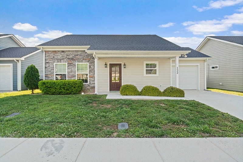 122 Nichols Dr, Woodbury, TN 37190 122 Nichols Dr, Woodbury, TN 37190